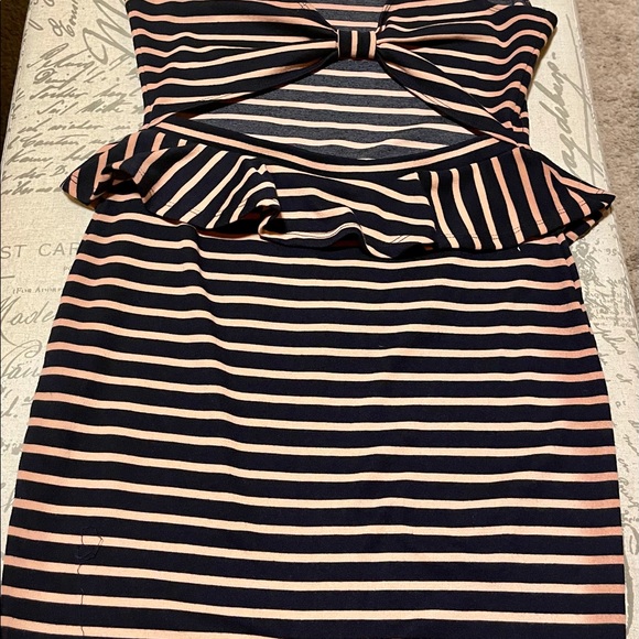 Mini dress - Picture 5 of 7